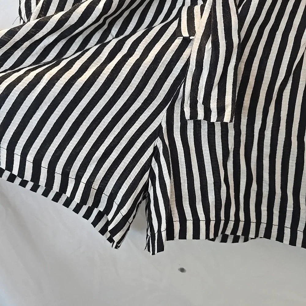 Angie Shorts Black/white Striped Tie‎ Belt Sz S NWT Lightweight Semi-sheer